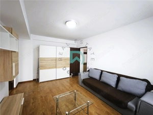 Inchiriez 2 camere, Cinema Patria, Brasov - imagine 4