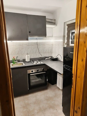 Zona Soarelui. Aproape de parc. Ideal pt investitie. Renovata! - imagine 2