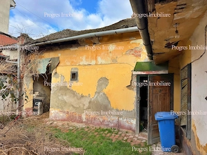 Casa veche cu teren 502 mp - Zona Elisabetin - imagine 2