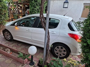 Peugeot an 2012 cutie AUTOMATA 1,6 benzina  - imagine 5