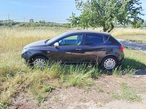 Dezmembrez Seat Ibiza 2010 tdi 1,4 diesel - imagine 2