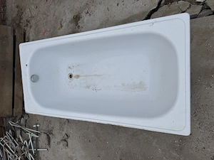 Vand vana din tabla tare in stare buna