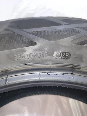 Set 4 anvelope Continental 215/60 R18 dot2026 saptamana 20 - imagine 2