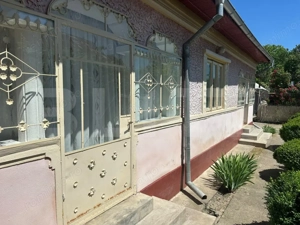Casa cu garaj si teren + anexe, 100 mp, zona Produlești  - imagine 10