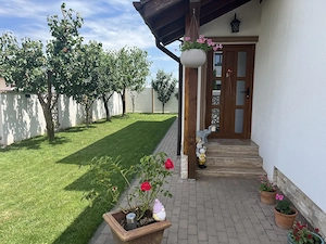 Vând casă în Giroc direct de la proprietar 