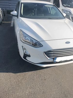 Vând Ford Focus ecoboost 2019 - imagine 15