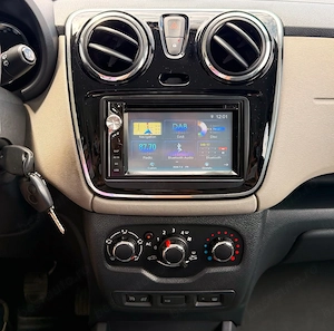 Dacia Lodgy 1.6 Laureate - imagine 13