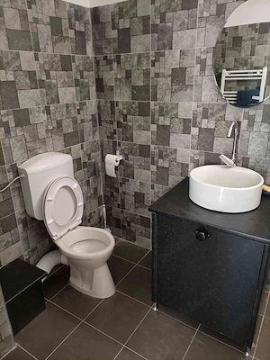 Schimb apartament Florești judetul Cluj cu casă renovată în județul Cluj.Nu ofer diferență. - imagine 5