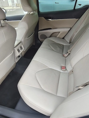 Vand autoturism Toyota Camry 2.5 Hybrid Dynamic - imagine 8