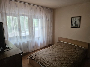 Vand apart 3 camere etaj1 micalaca300  pers fizica - imagine 8