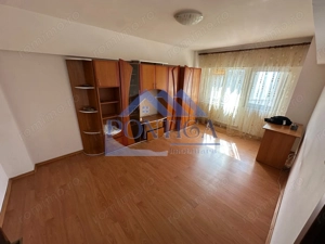 Apartament 2 camere decomandat | Tomis 2 – Vedere către Parcul Tomis