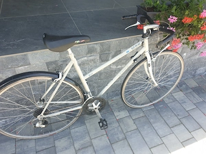 Vand set doua biciclete retro 