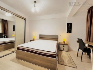 Apartament open space cu 2 camere si parcare in zona Coresi - imagine 5
