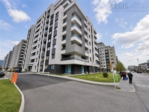 Apartament open space cu 2 camere si parcare in zona Coresi - imagine 9