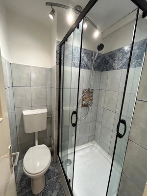 Proprietar inchiriez apartament 3 camere Brasov G-ral Mociulschi 9 - imagine 8