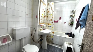 Apartament decomandat cu 2 camere, 57 mp, etaj 1, zona Sub Bazinul Olimpic  - imagine 5