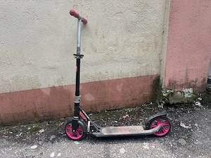 Vand trotineta copii sau adolescentii