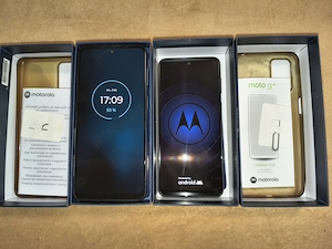 Vând 2 telefoane Motorola Moto G42   128 GB, complete