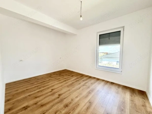 Duplex de exceptie cu 5 camere - zona premium - Mosnita Noua - imagine 15