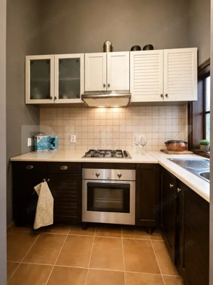  Apartament elegant cu tavane înalte și farmec interbelic - imagine 5