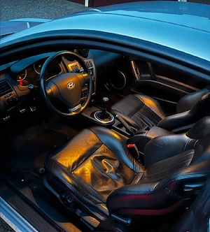 Hyundai Coupe Tuscani Sport V6 200Cai - imagine 3