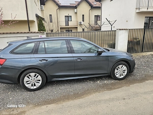 Skoda Octavia  - imagine 2