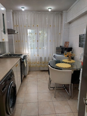 Apartament de vanzare, modern si mobilat - imagine 5