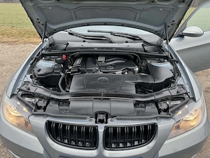  BMW 320i   150 CP   2  km   Întreținut   Facturi   Anvelope vară + iarnă   3.500   VB