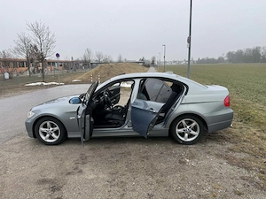  BMW 320i   150 CP   2  km   Întreținut   Facturi   Anvelope vară + iarnă   3.500   VB - imagine 7