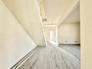 Comision 0% Duplex cu 4 camere si anexa de 40 mp - Pozitie centrala Mosnita - imagine 12
