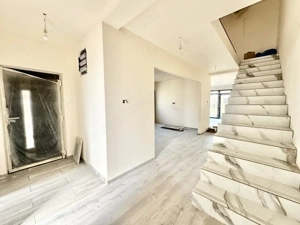 Comision 0% Duplex cu 4 camere si anexa de 40 mp - Pozitie centrala Mosnita - imagine 13