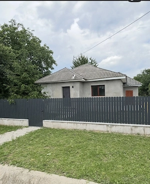 Casa in com.Racaciuni langa E85 Suprafata 1250m2 - imagine 10