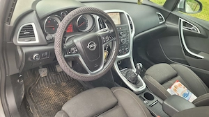opel astra j an 2013 17 disel.110cai  - imagine 8