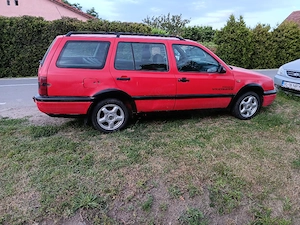 vând Volkswagen Golf 3 1.9 TDI  - imagine 2