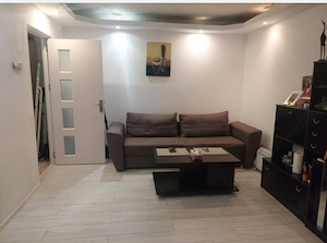 Vand apartament 2 camere - imagine 5