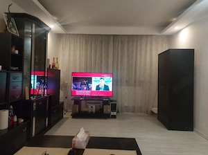 Vand apartament 2 camere - imagine 8