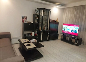 Vand apartament 2 camere - imagine 7