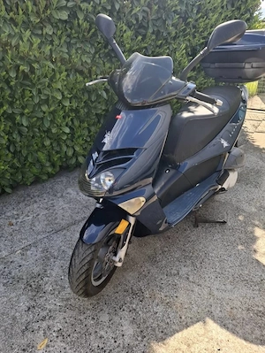 De vânzare scuter aprilia Leonardo 250cc