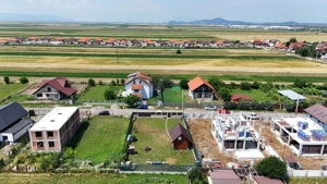 Teren intravilan 609 mp | Împrejmuit | Branșat la utilități | Prejmer - imagine 8