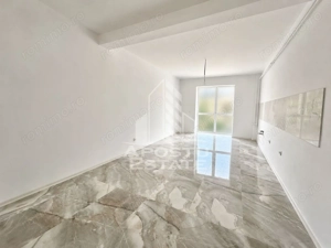 Apartament cu 2 camere, 2 balcoane, etaj 1, zona Planetelor - imagine 3