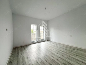 Casa individuala de vanzare pe parter, curte proprie, zona Sanandrei - imagine 5