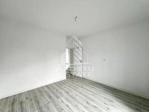 Casa individuala de vanzare pe parter, curte proprie, zona Sanandrei - imagine 3