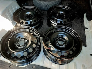 4 jante tabla 15" de Logan, Sandero, Clio
