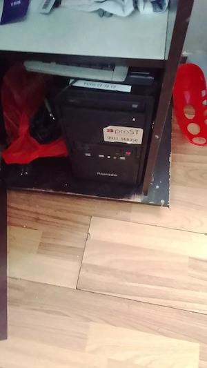 Unitatea de gaming și monitor 
