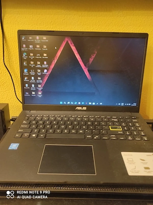 Laptop Asus in stare perfecta 