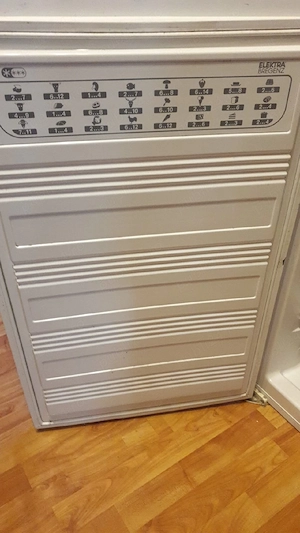 vand congelator de vanzare marca elektra bregenz - imagine 4