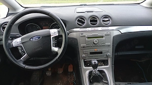 Proprietar vând Ford S Max 2007 - imagine 4