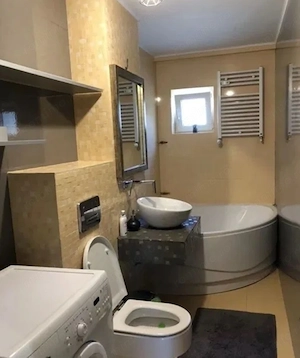 chirie CRAIOVA  apartament decomandat cu 2 camere
