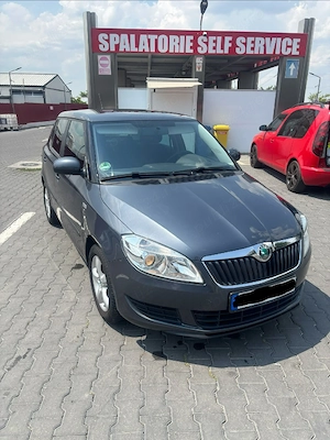 Skoda Fabia-2012-benzina - imagine 2