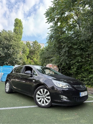 Opel Astra J Model Deosebit VÂND SCHIMB - imagine 5